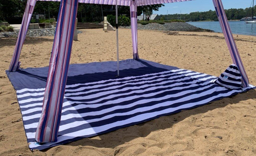 3.3m x 3.3m Navy Stripe Beach Mat with Hole + Beach Bag